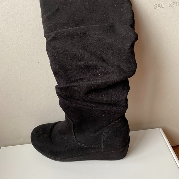 Black wedge boot - Picture 1 of 7